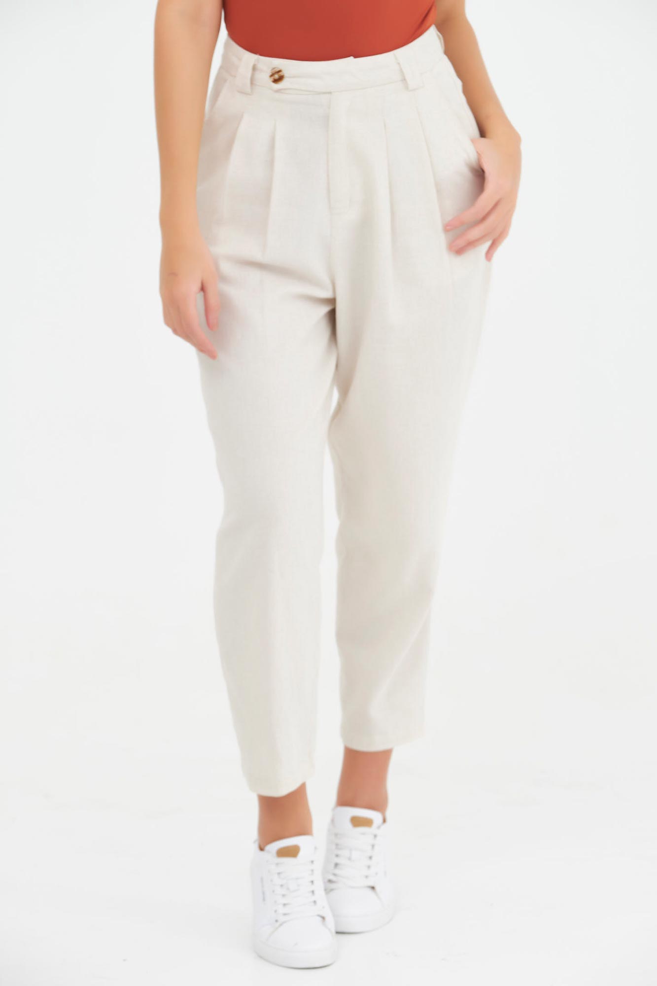 Pantalon Tipo Chino Color Arena Para Mujer